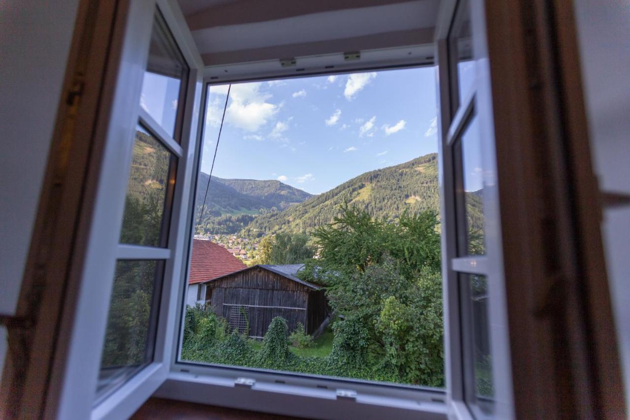 Pferdegut Schloss Treffen Apartments Gortschach  Екстериор снимка