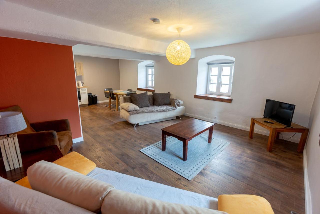 Pferdegut Schloss Treffen Apartments Gortschach  Екстериор снимка